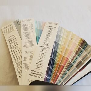 COLORTREND NUANCE PAINT SAMPLE FANDECK